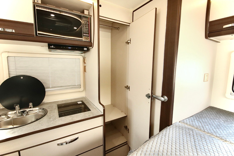 舒適、空間、安全，樣樣具備的房車