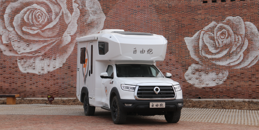 生如逆旅，一車(chē)以航：自駕游100多個(gè)城市 后半生為自己而活 58歲阿姨的逐夢(mèng)之旅